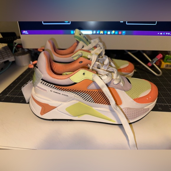 I love these shoe but they run small… - Picture 4 of 7